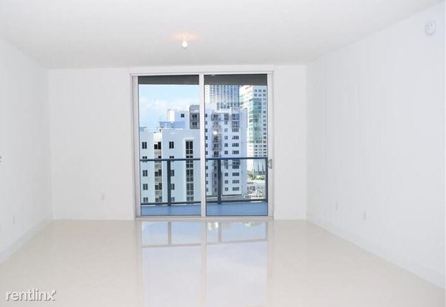 Foto del edificio - 1 br, 1 bath Condo - Brickell Ten