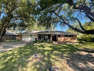Building Photo - 3732 Minot Ave