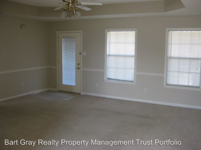 Building Photo - 3 br, 2 bath House - 13 Newcastle