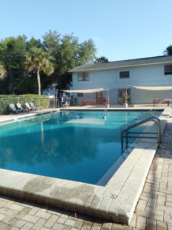 Foto del edificio - 3215 Baird Ave