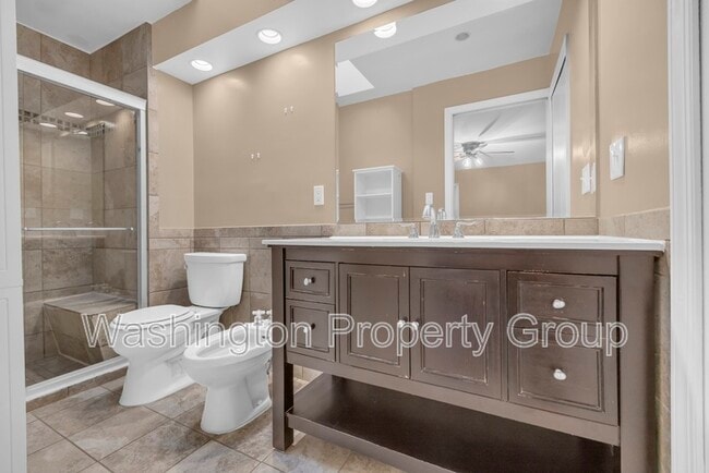 Foto del edificio - 4702 Declaration Ct