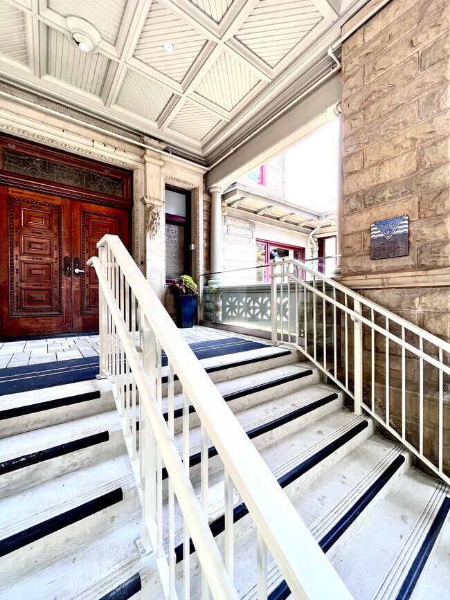 Photo du bâtiment - 1 Bedroom 1 Bath