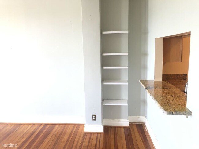 Foto del edificio - 3060 16th St NW