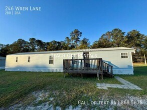 Building Photo - 246 Wren Ln