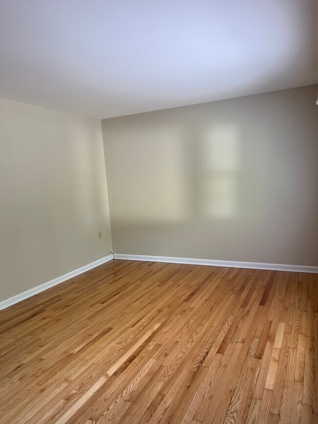 Foto del edificio - 729 Low St