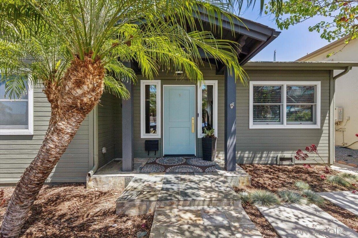 Foto principal - 1833 Tustin St