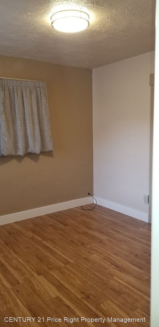Building Photo - 2 br, 1 bath House - 1817 15th Ave