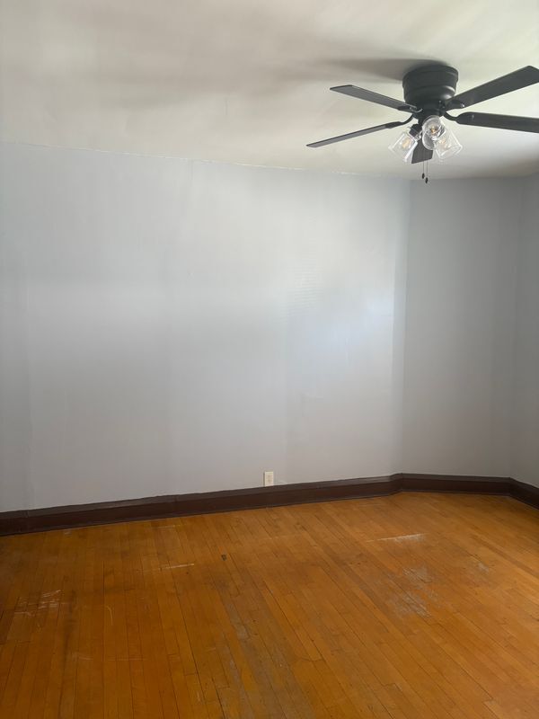 Foto del edificio - 2731 N Austin Ave