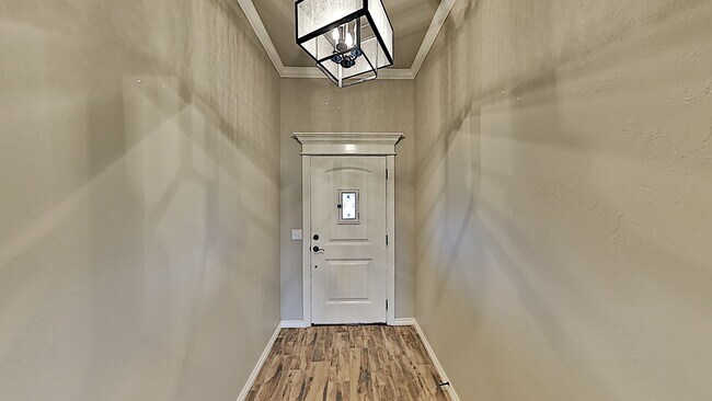 Foto del edificio - 4 Bedroom 2 Bathroom Home in East Edmond with 3 Car Garage - Edmond Schools