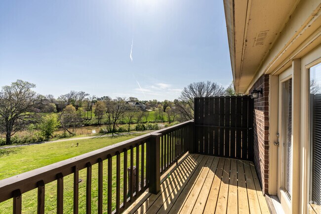 1HAB-1BA-720SF - Patio - Rivermont Apartments