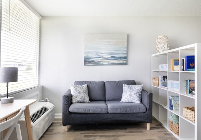 Interior Photo - Kiptopeke Studios