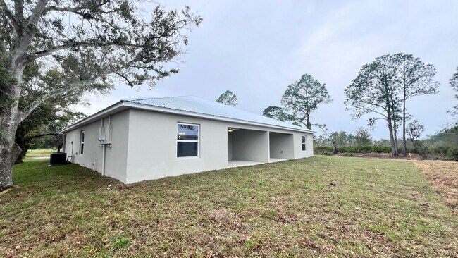 Foto del edificio - READY FOR MOVE IN February 2nd!!! BRAND NE...