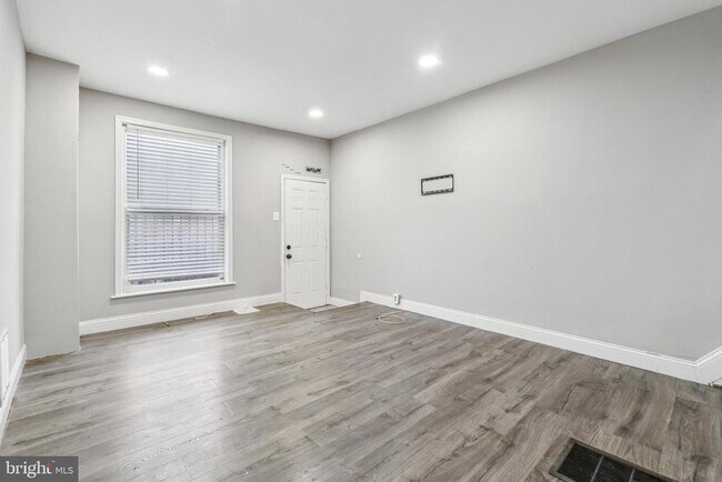Foto del edificio - 450 Furrow St