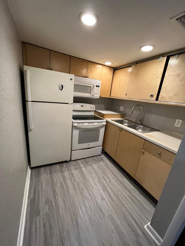 Foto del edificio - 850 34th Ave S