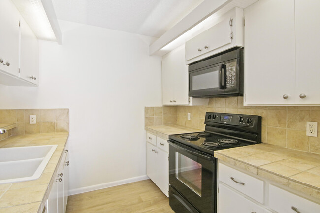 Building Photo - 3224 32nd Way
