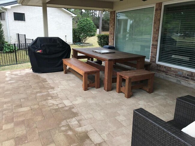 Foto del edificio - 12642 Lauren Ln