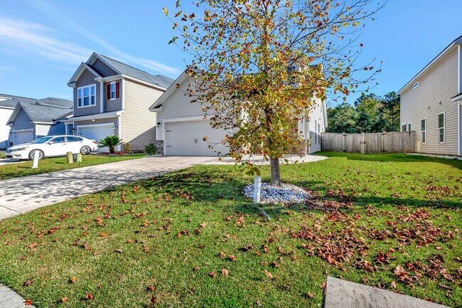 Foto del edificio - Beautiful 3-Bed Drakesborough Home with Do...