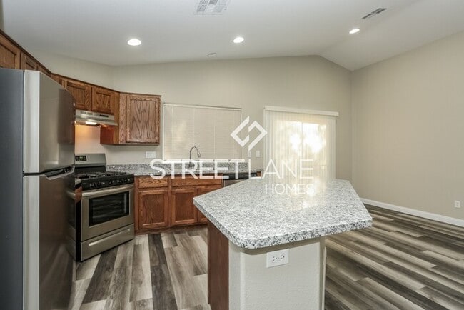 Building Photo - 3 Bedroom in Las Vegas!