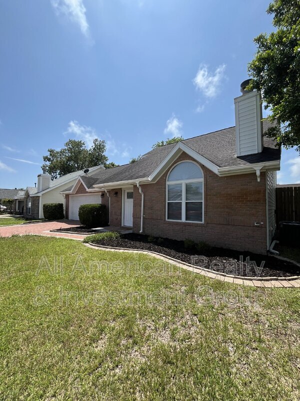 Foto del edificio - 420 Bristol Cove Rd