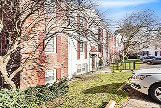 Foto del edificio - 728 Garland Cir