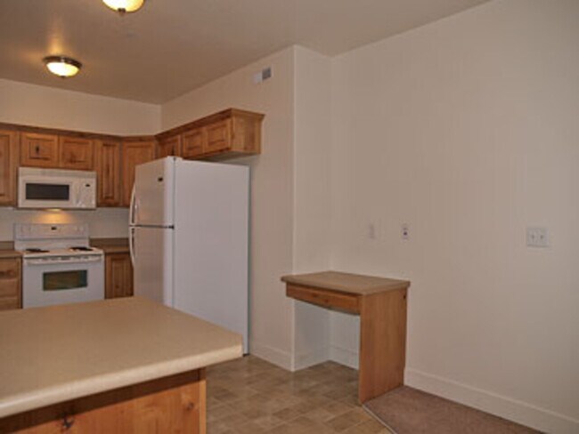 Foto del edificio - Cedar Street Holdings - Unit 33