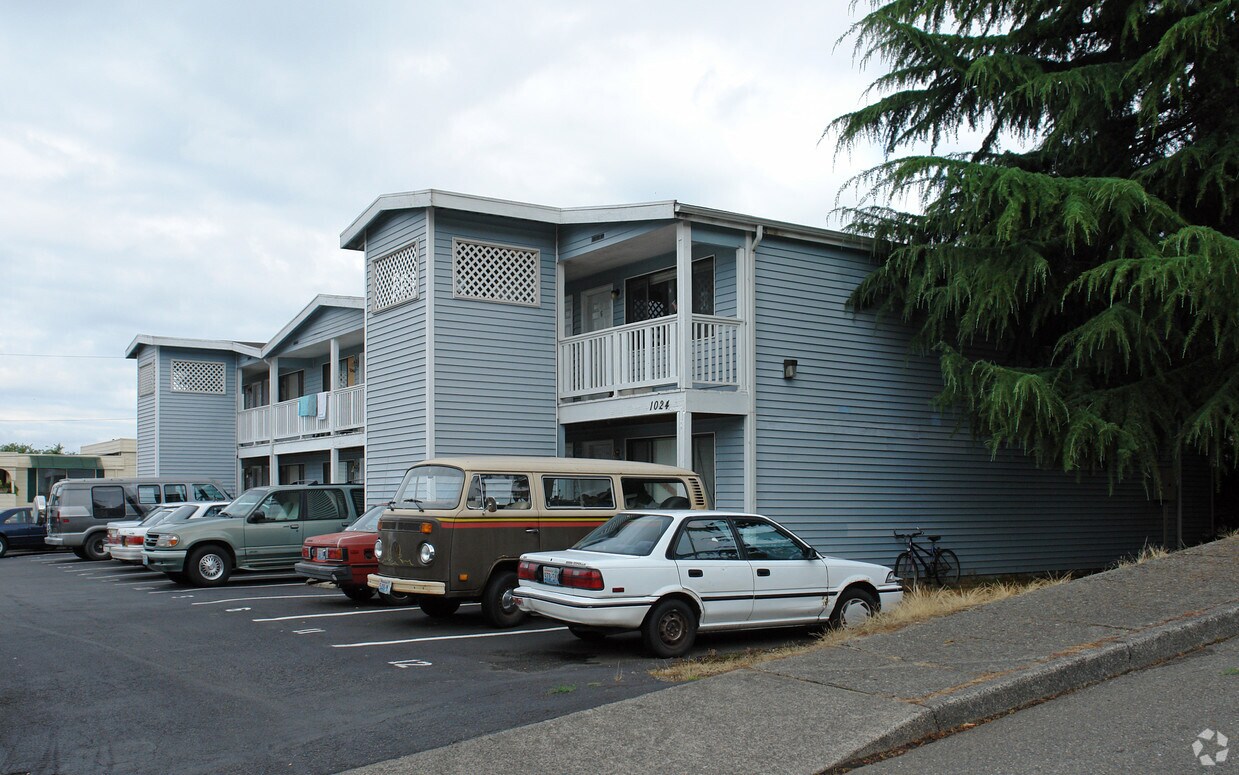 Primary Photo - 1024 Prospect Ave NE