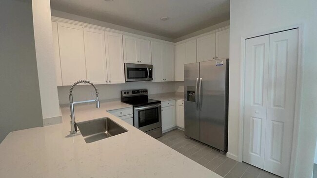 Foto del edificio - 12592 NW 7th Pl