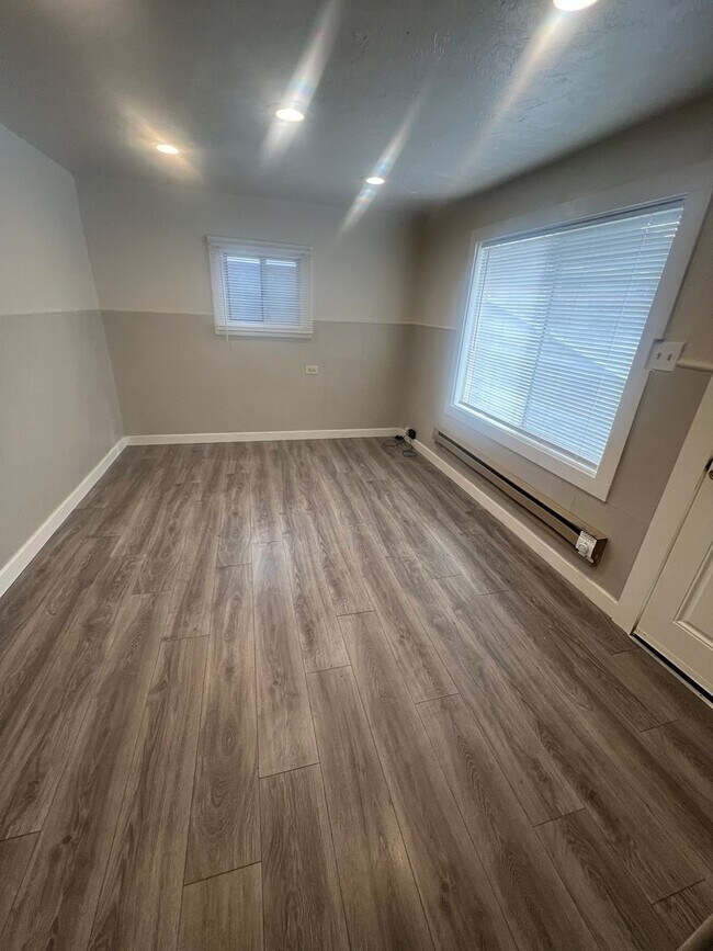 Foto del edificio - 1236-1236 E Lewis St