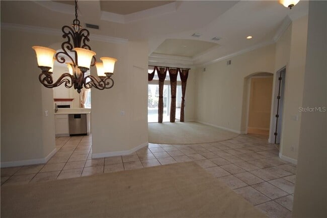 Building Photo - 14426 Dover Forest Dr