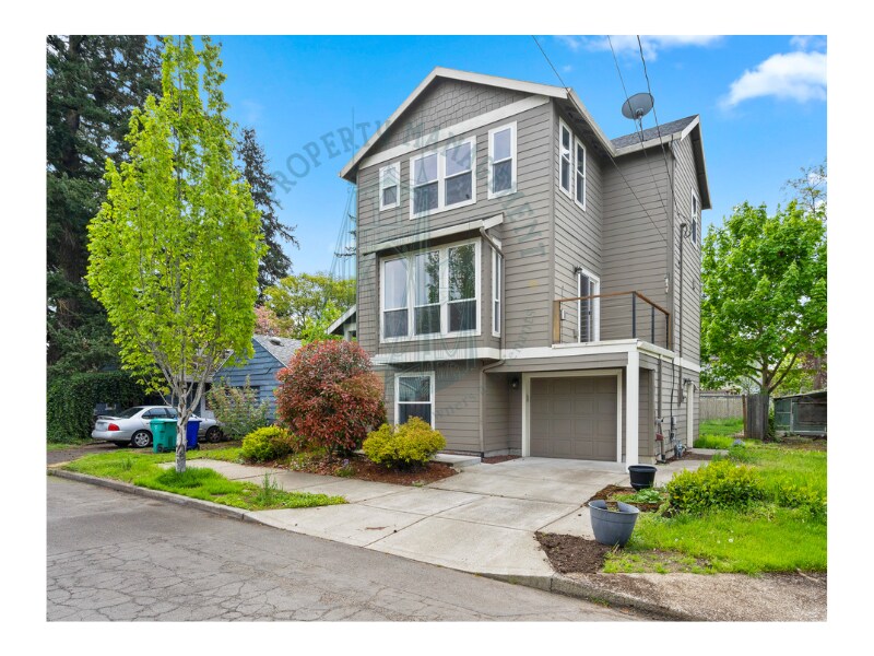 7132 SE Gladstone St, Portland, OR 97206 House Rental in Portland, OR