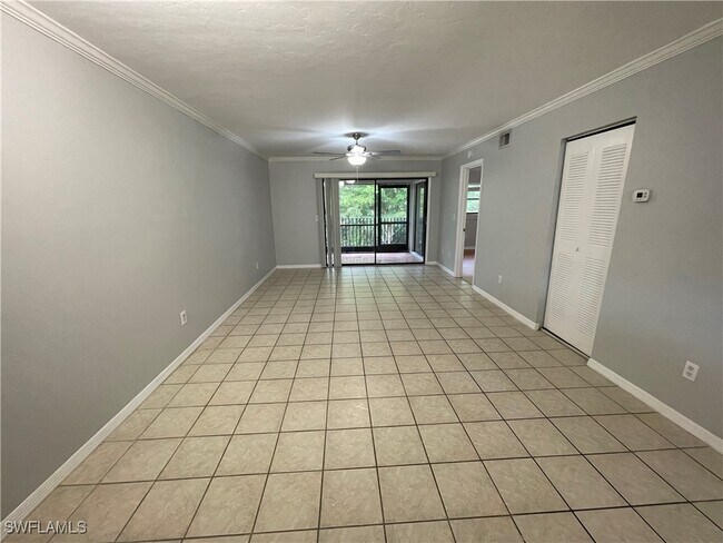 Foto del edificio - 28131 Pine Haven Way