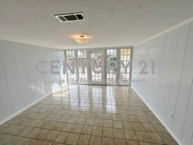 Building Photo - Wonderful 4/2.5/2 in Plano's Canyon Creek ...