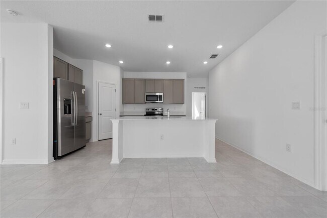 Foto del edificio - 346 Rustic Rail Dr