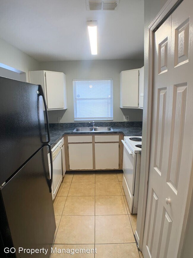 Building Photo - 4 br, 2 bath House - 1202 Golden Gate Ave.
