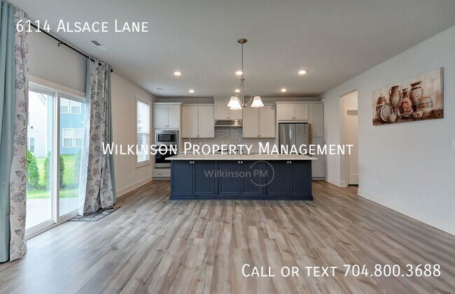 Building Photo - 6114 Alsace Ln