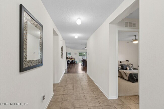 Foto del edificio - 9502 Abby Glen Cir