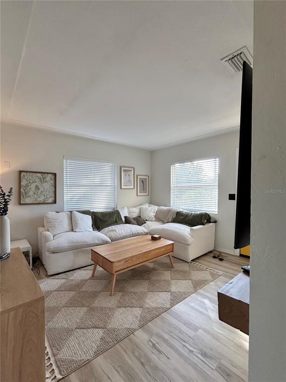 Building Photo - 4619 19th Ave S