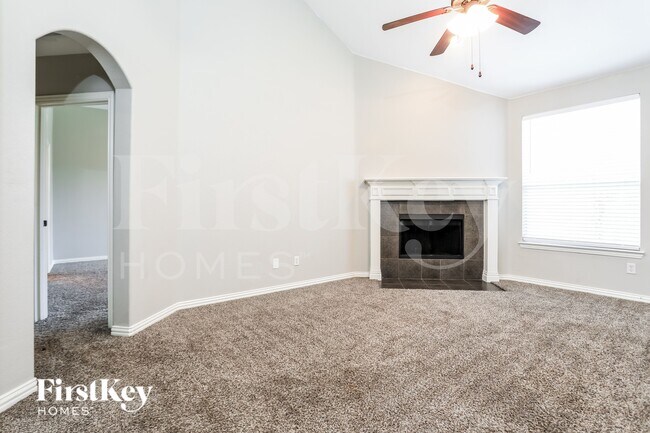 Foto del edificio - 1209 Wentwood Dr