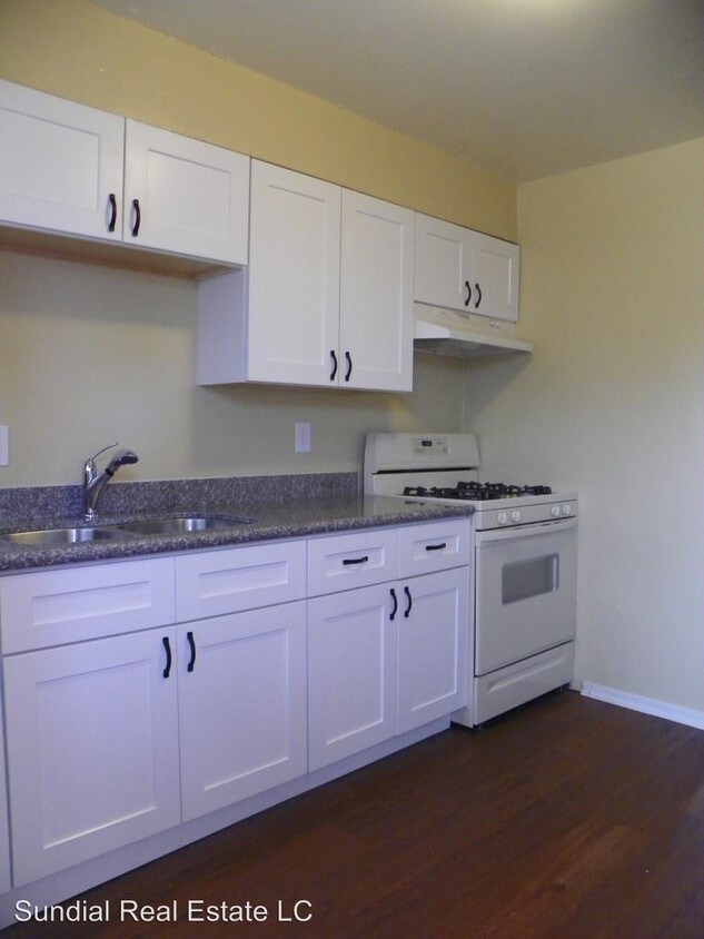 Primary Photo - 6739 N 61st Ave