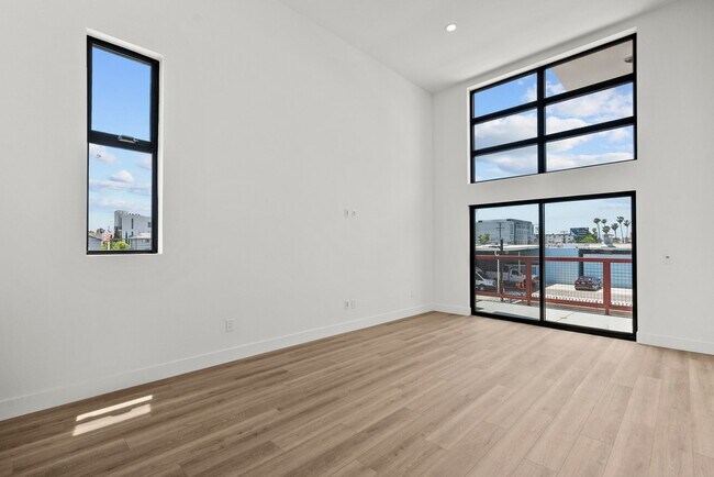 Foto del edificio - 5617 Klump Ave