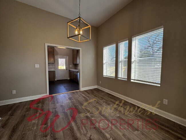 Foto del edificio - Freshly Remodeled 3 Bed / 2 Bath – Close to Campus | Pets Welcome!