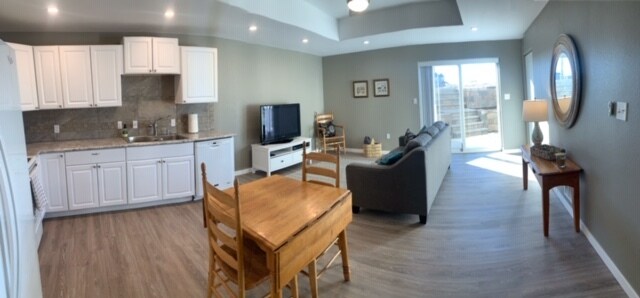 Foto principal - 7703 W 102nd Plz