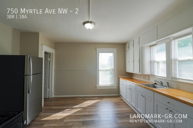 Foto del edificio - 750 Myrtle St NW
