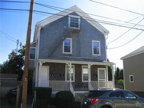 Building Photo - 15 Webster St
