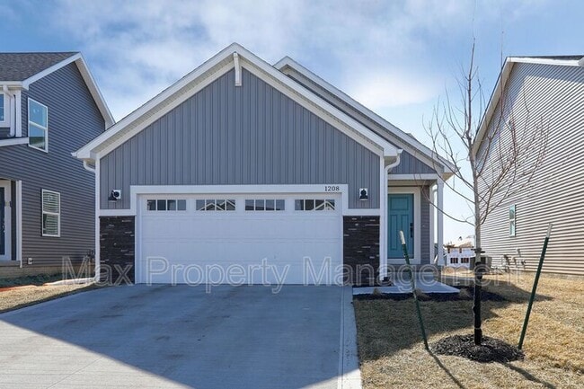Building Photo - 1208 NW Yorktown Dr
