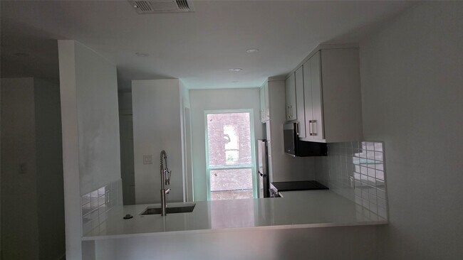 Foto del edificio - 1205 Autrey St