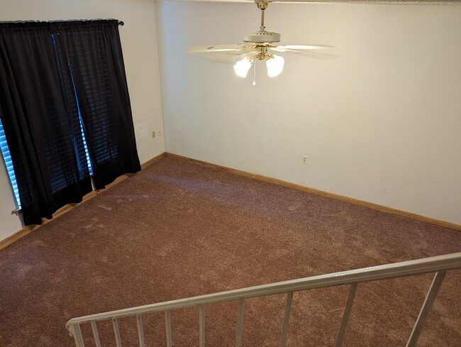 Building Photo - 1535 Savannah Dr