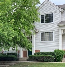 Building Photo - 710 S Rosehall Ln