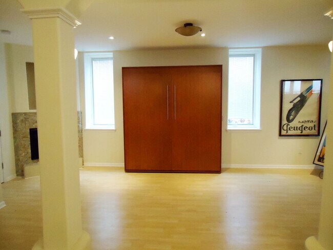 Foto del edificio - 4333 Beard Ave S