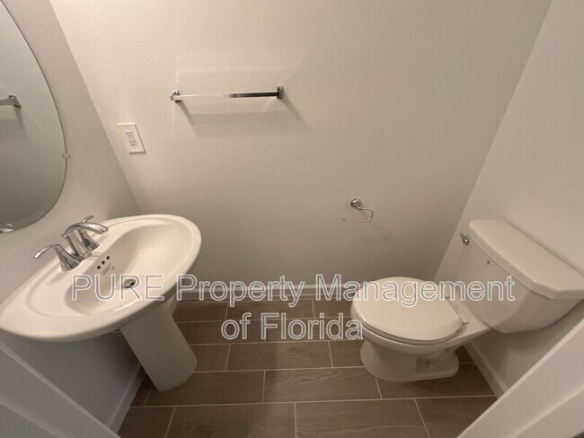 Building Photo - 3488 SE 37th Ct